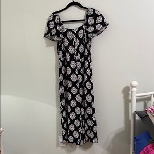 Luxology Black and White Maxi Dress